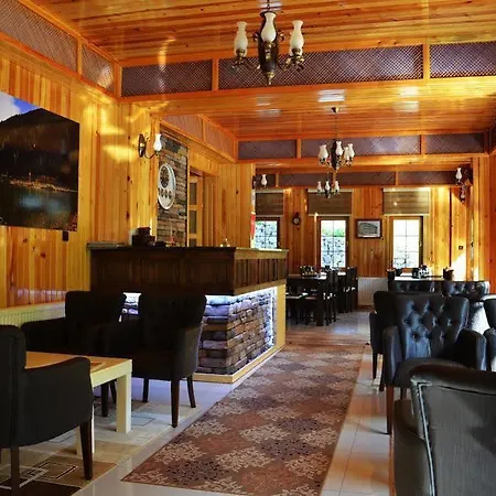 Hotel Goblec & 2*